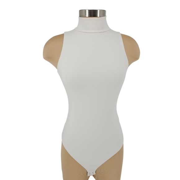 Nine West Tops - Nine West Sculpting Bodysuit Ivory Sleeveless Mock Neck Top Small